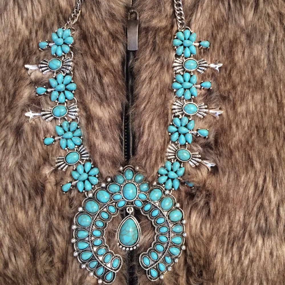 RESTOCKING- Squash Blossom Necklace - Picture 6 of 8